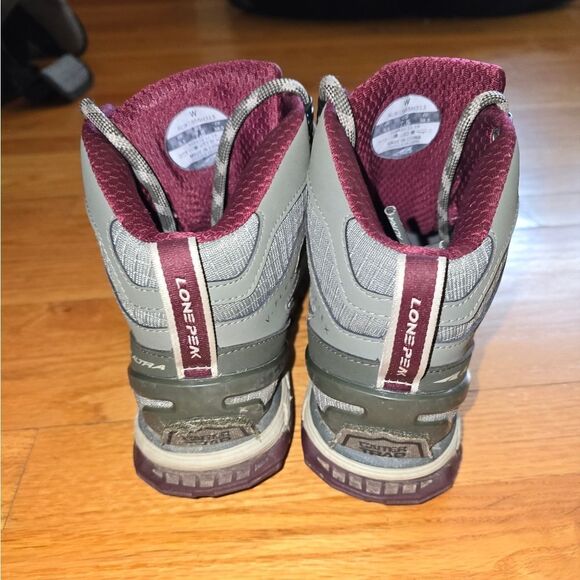 Altra Women's Lone Peak All-Weather Waterproof Mid Trail Hiking Boots 7.5 - Picture 3 of 7